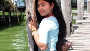 အားရပါးရ ရှိလှပါတယ်