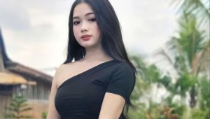 ရေစုန်မှာ လှေကြုံစီး
