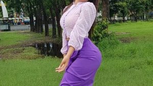 ကရင်မလေးကိုပါကင်ဖွင့်ခြင်း