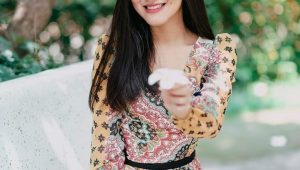 မျက်ဝန်းတစ်စုံရင်တစ်စုံ
