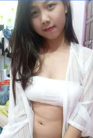 ကုတင်ဇောင်းနဲ့တောင်ပွတ်တဲ့ အထန်မလေး