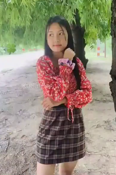ဘဲစာကျွေးတဲ့ စော်အလန်းလေး