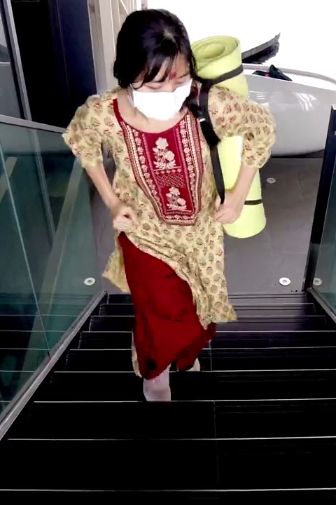 Indian သူလေးကိုခပ်ကြမ်းကြမ်းလိုးတဲ့ဘဲကြီး