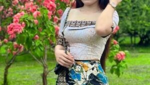 မောင်လေးလား ကိုရီးလား