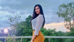 အပျိုစင်