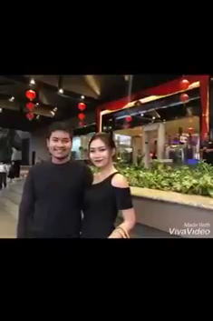 နောက်ကနေရှယ်ကြုံးတာအားရစရာကြီး