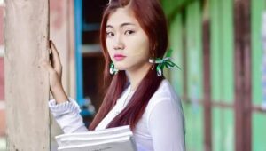 အပျိုရိုင်း