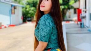 ဘောင်အပြင်က ချစ်ခြင်းသီအိုရီ