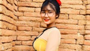 လူရိုးကြီးမှတ်နေတာ