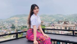 အလိုလိုက်အကြိုက်ဆောင်
