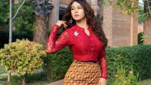 အပျိုကြီးရဲ့အထူးလက်ဆောင်