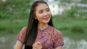 ထပ်တိုး တွယ်ငင် ကြိုးတမျှင်